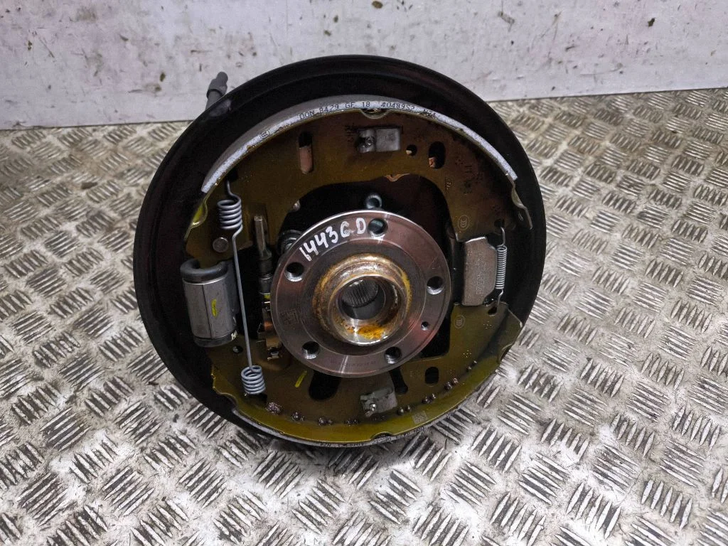 Rear wheel hub 1EA436R