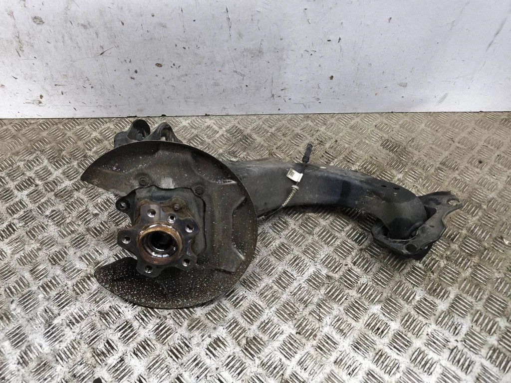 Rear wheel hub 11023