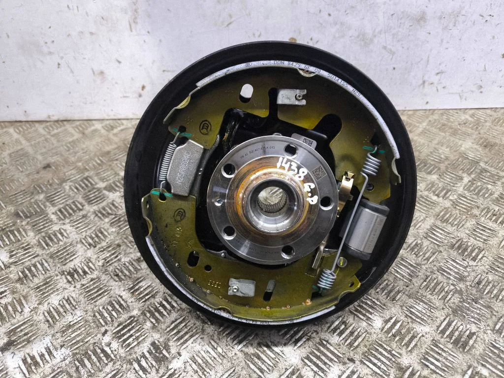 Tagumine rumm 1EA435R