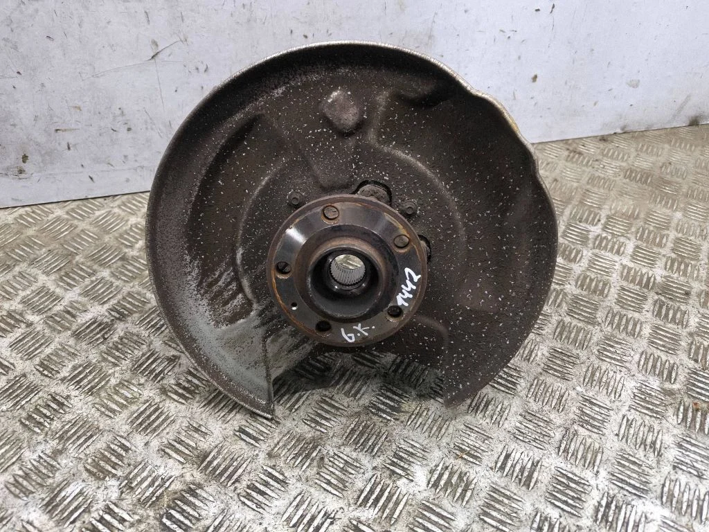 Rear wheel hub – Volvo S90, V90 (2016-)