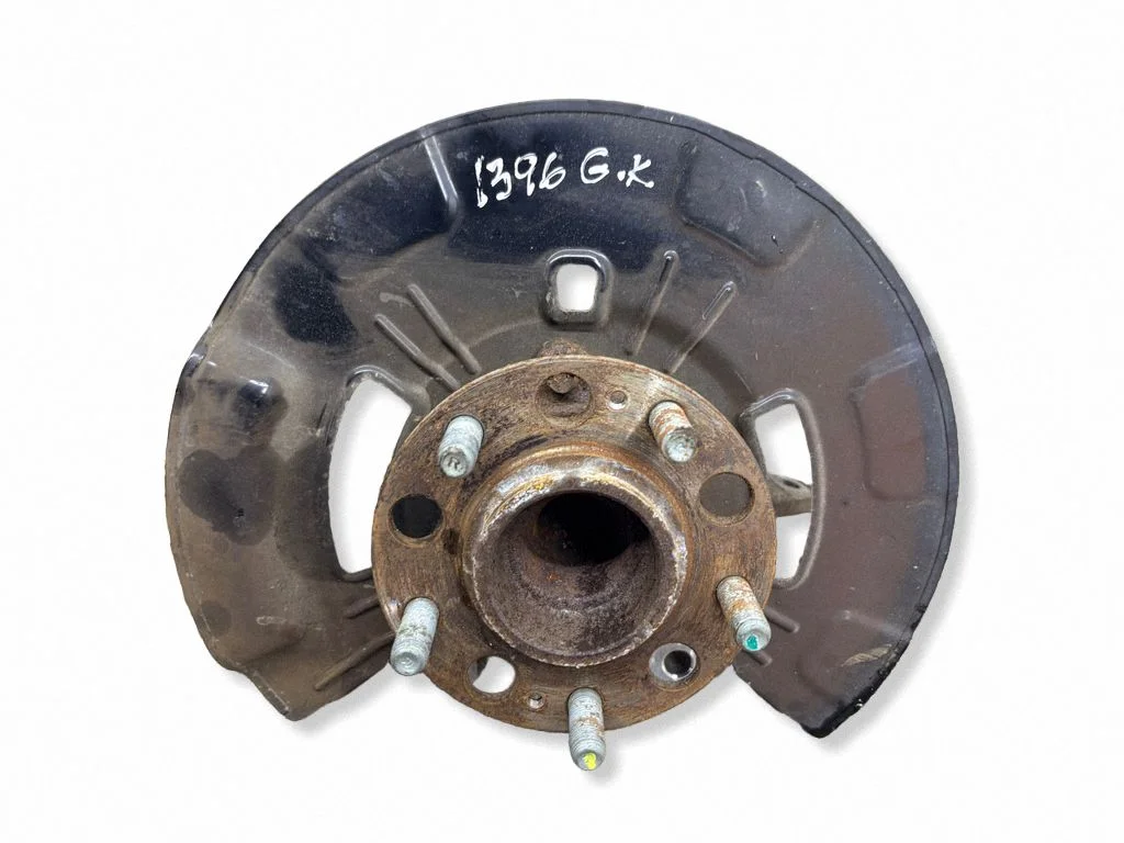 Tagumine rumm 52715N7100