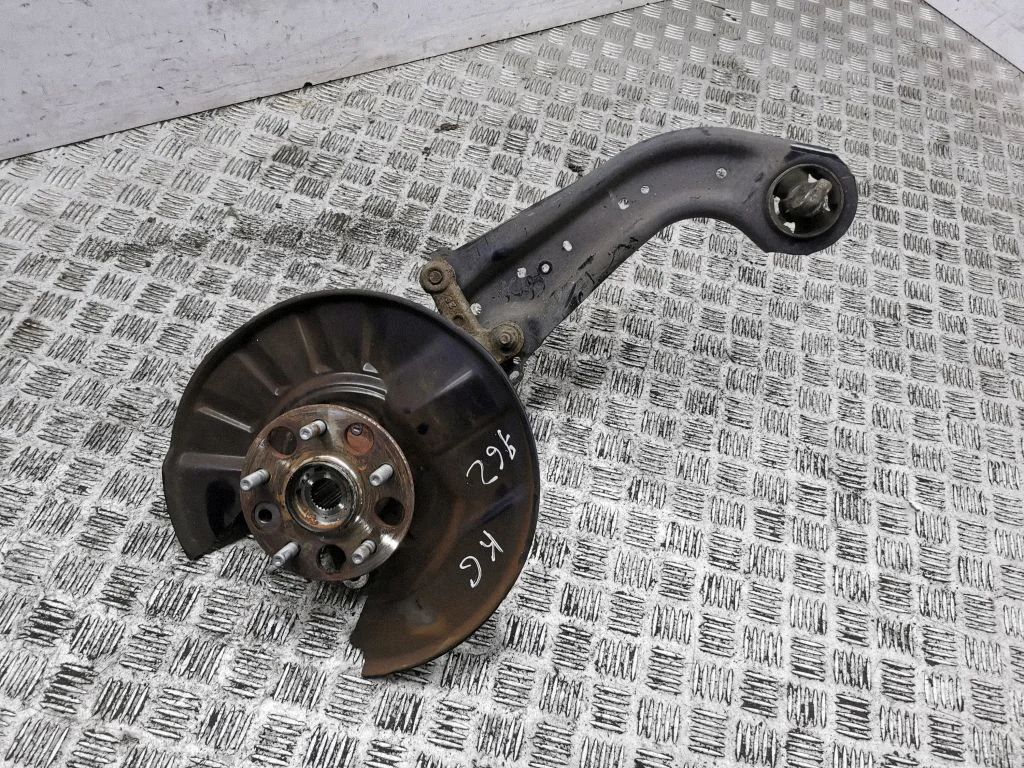 Rear wheel hub 200527C