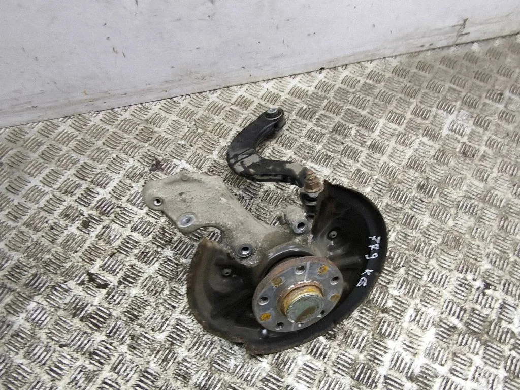 Rear wheel hub – Audi RS Q3 (2019-)