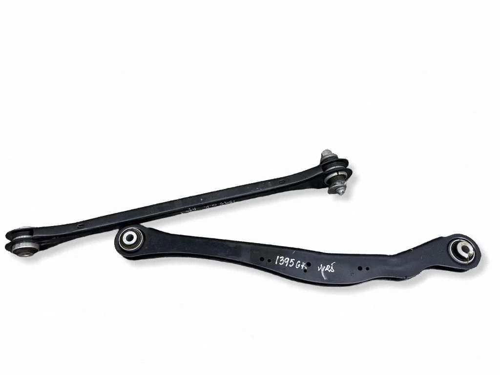 Rear upper control arm/wishbone 6894277