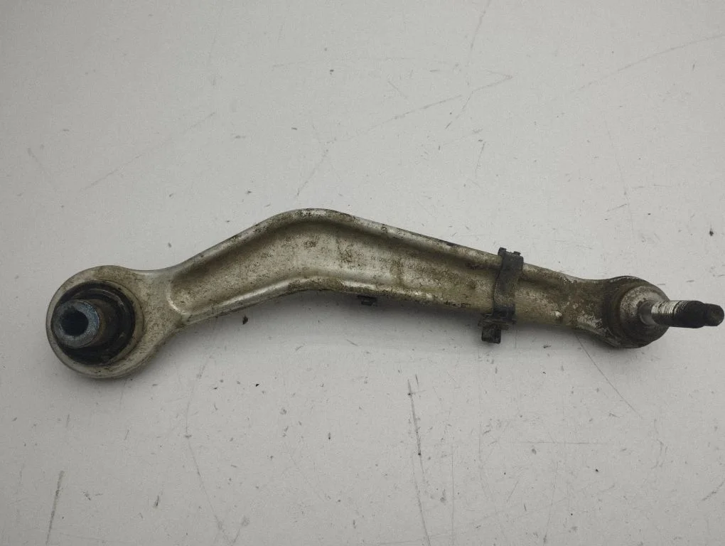 Rear upper control arm/wishbone – right