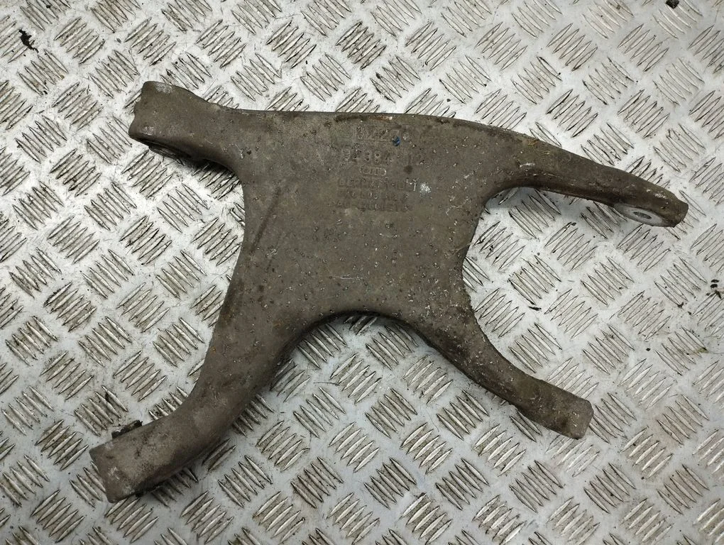 Rear upper control arm/wishbone 8K0505312J