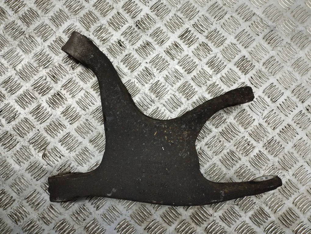Rear upper control arm/wishbone 8K0505311J
