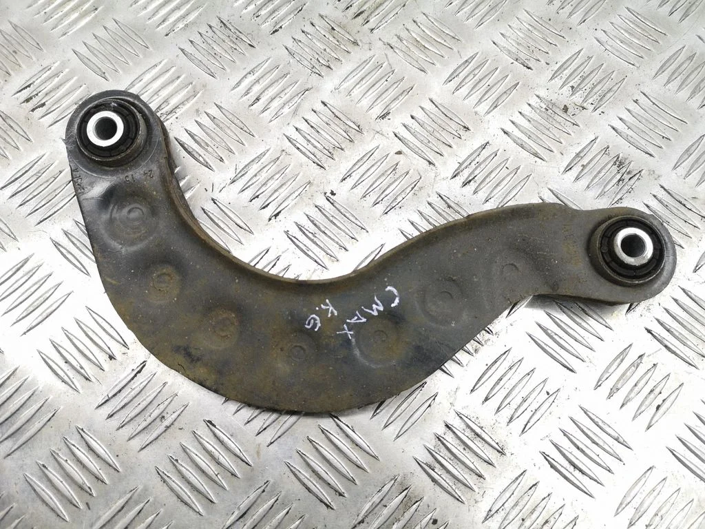 Rear upper control arm/wishbone – left
