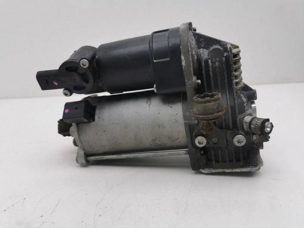 Air suspension compressor/pump
