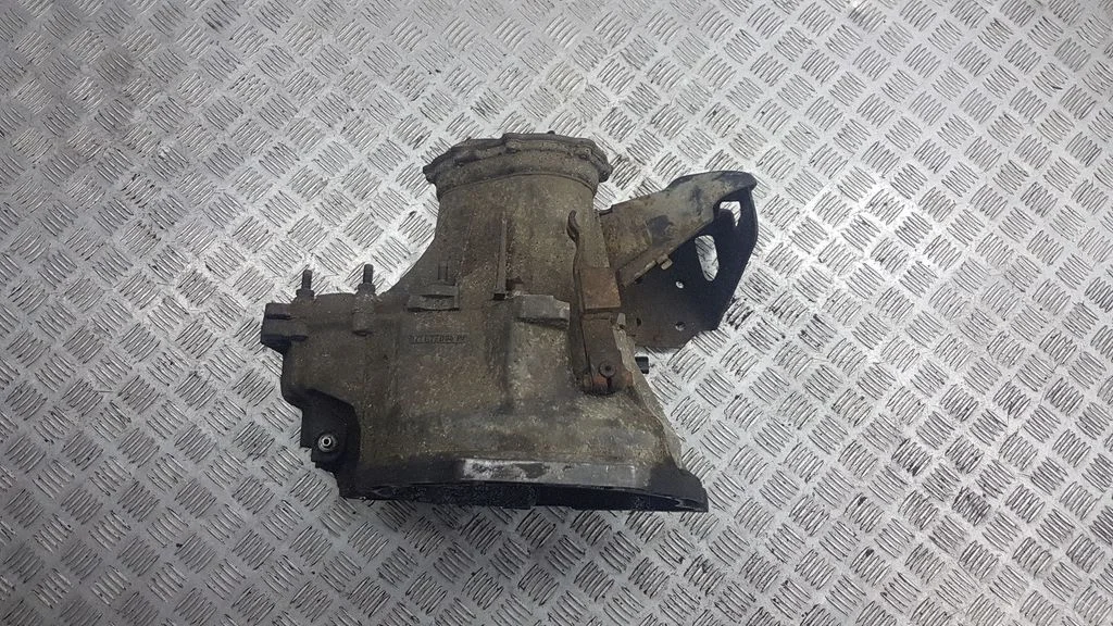 Manual 5 speed gearbox 87TT7F096BB
