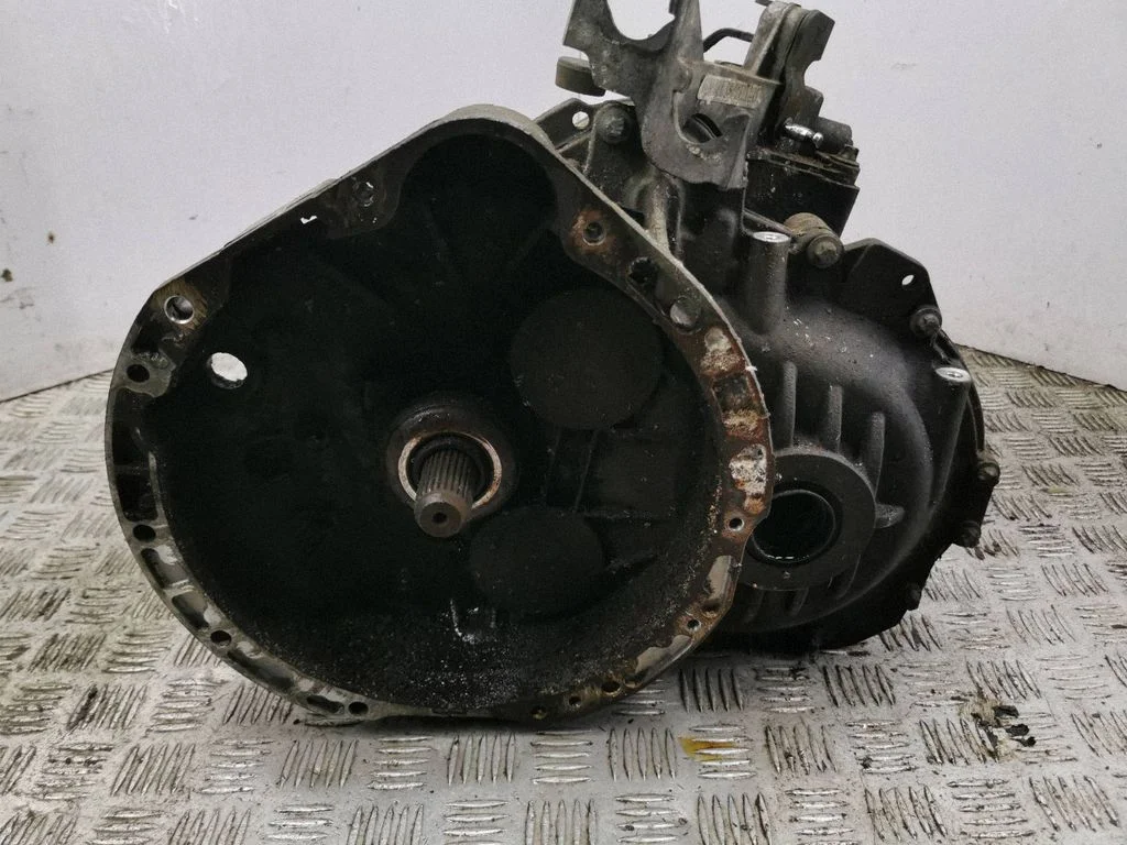 Mehaaniline 6-käiguline käigukast 0417630540