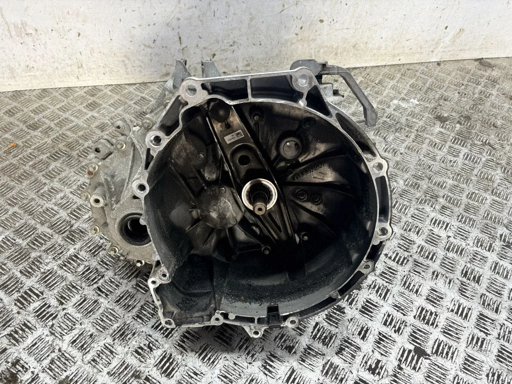 Mehaaniline 6-käiguline käigukast – Mini Cooper Countryman F60 (2017-)