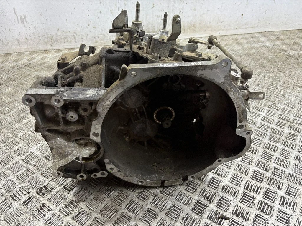 Manual 6 speed gearbox – Mitsubishi Outlander (2013-2021)