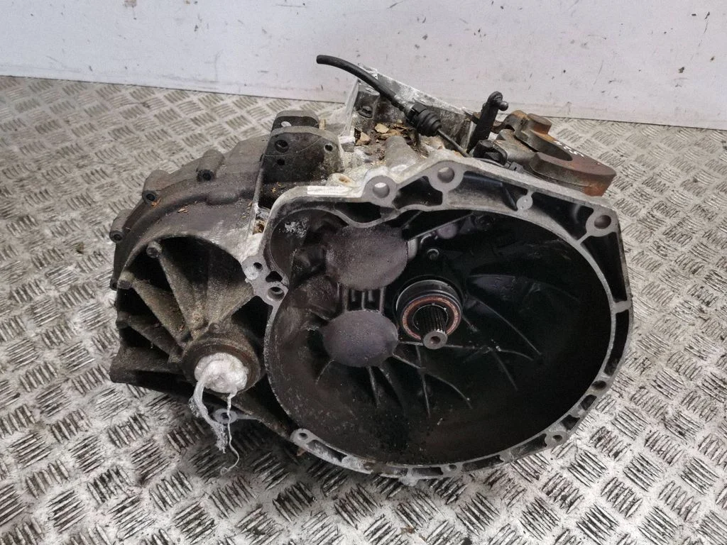 Manualna skrzynia biegów 6-biegowa – Volvo S60 (2011-2013)