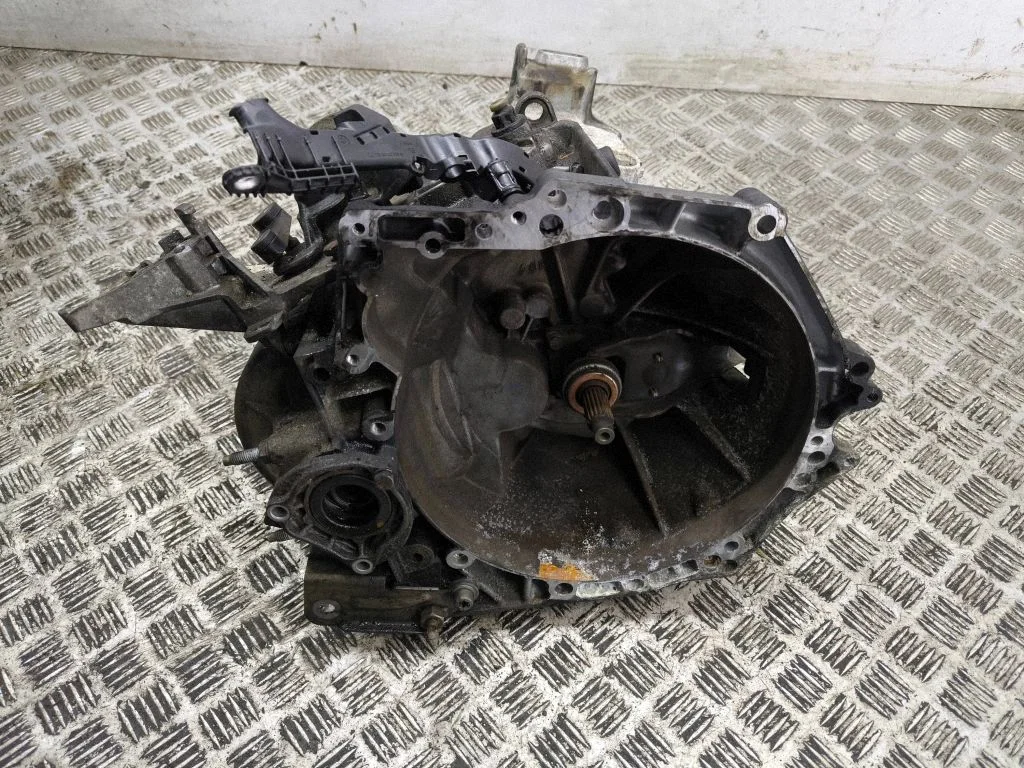 Mehaaniline 6-käiguline käigukast – Citroen C4 Grand Picasso (2013-2018)