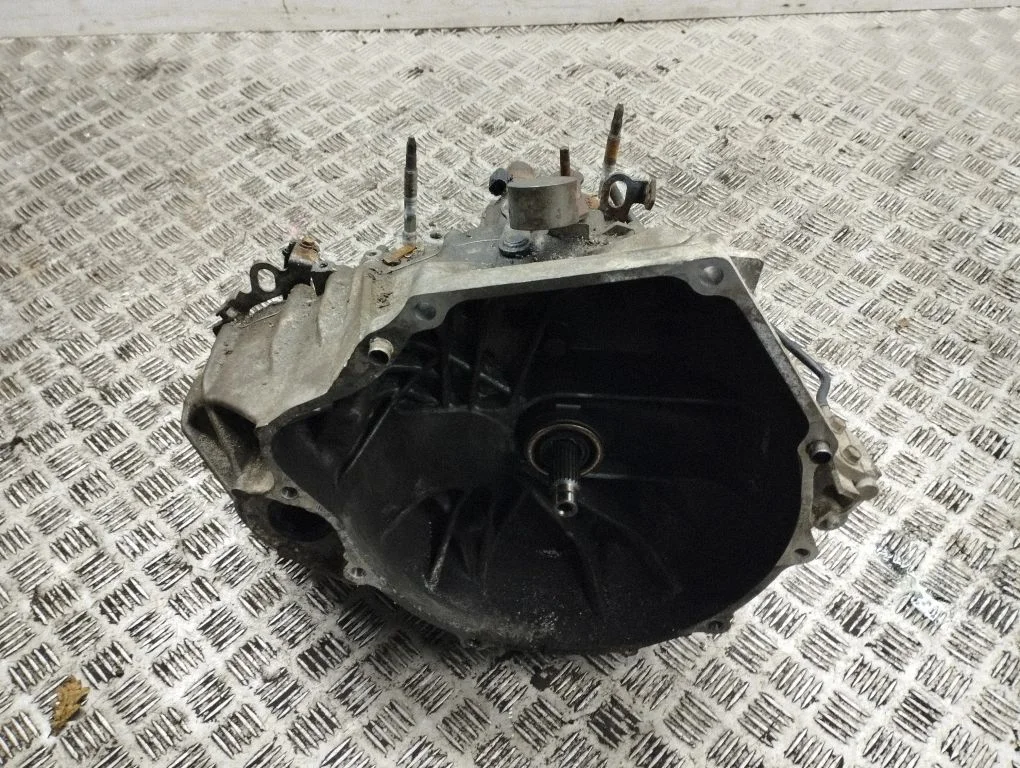 Manual 6 speed gearbox 1014520