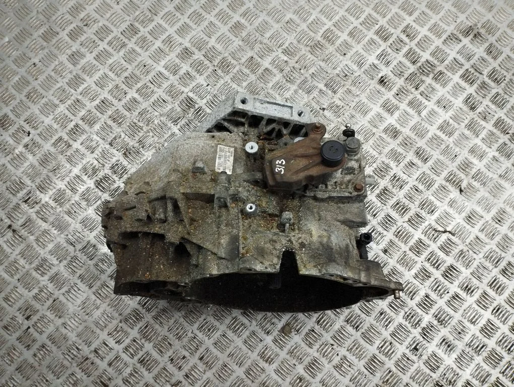 Manual 6 speed gearbox – Volvo V60 (2011-2013)