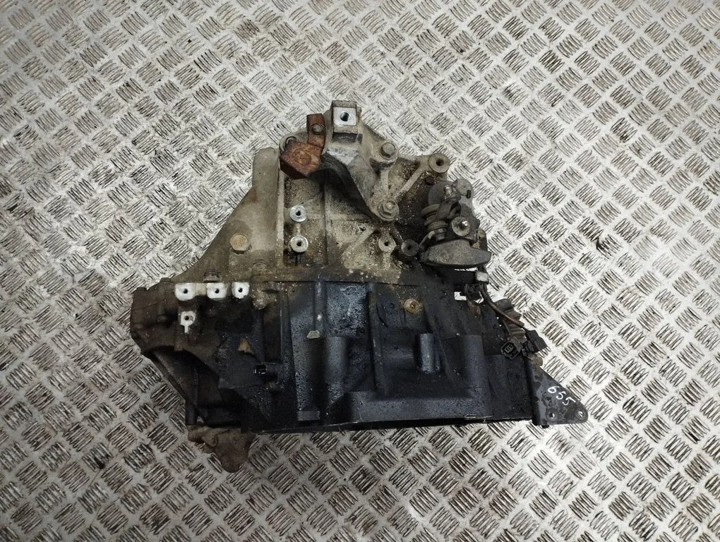 Manual 6 speed gearbox