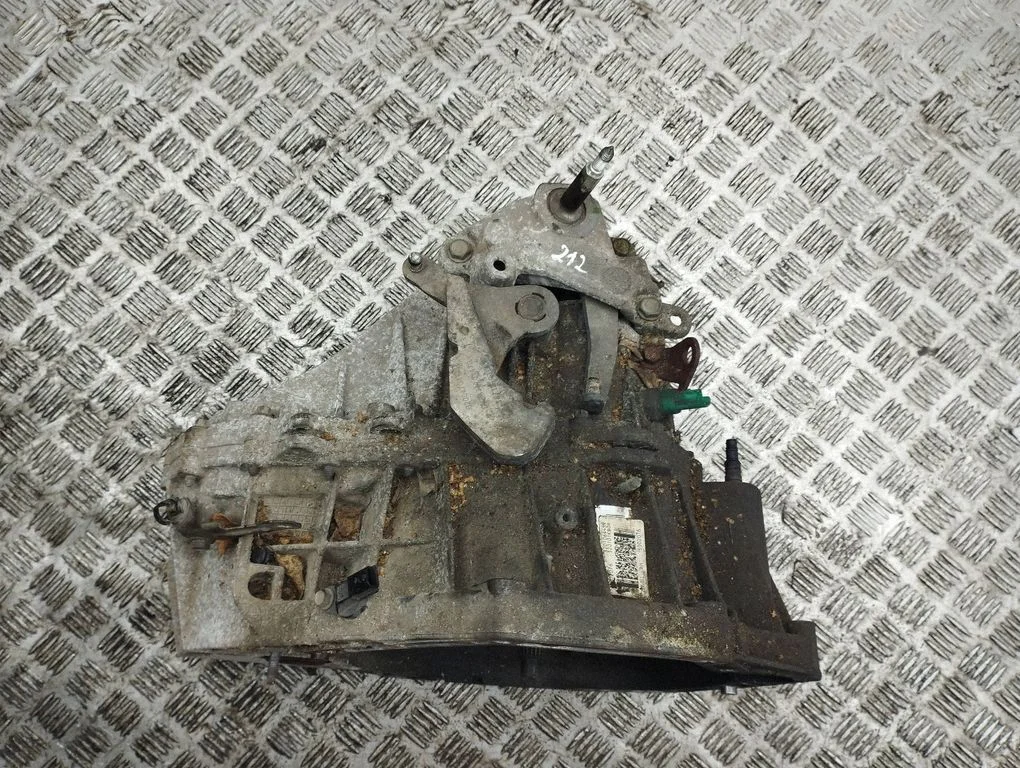Manualna skrzynia biegów 6-biegowa – Nissan Juke I F15 (2010-2018)