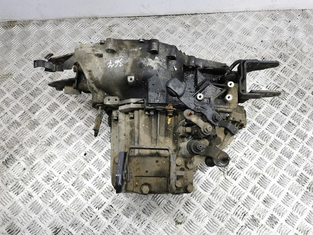 Manual 6 speed gearbox CH0329B22060