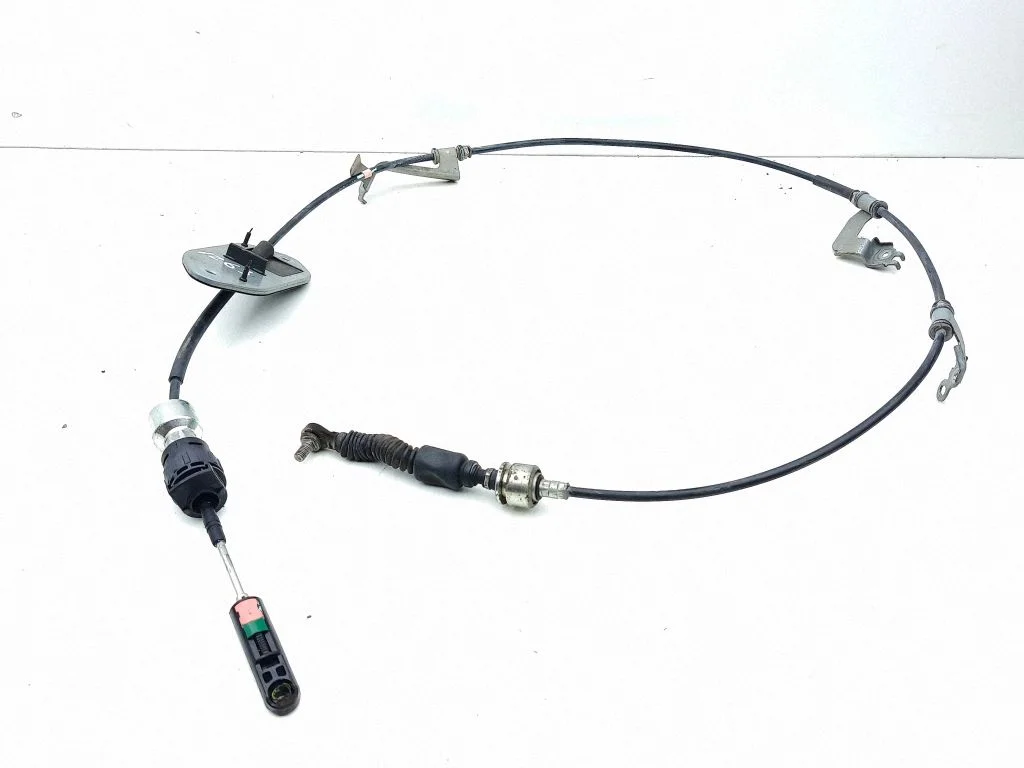 Gear shift cable linkage