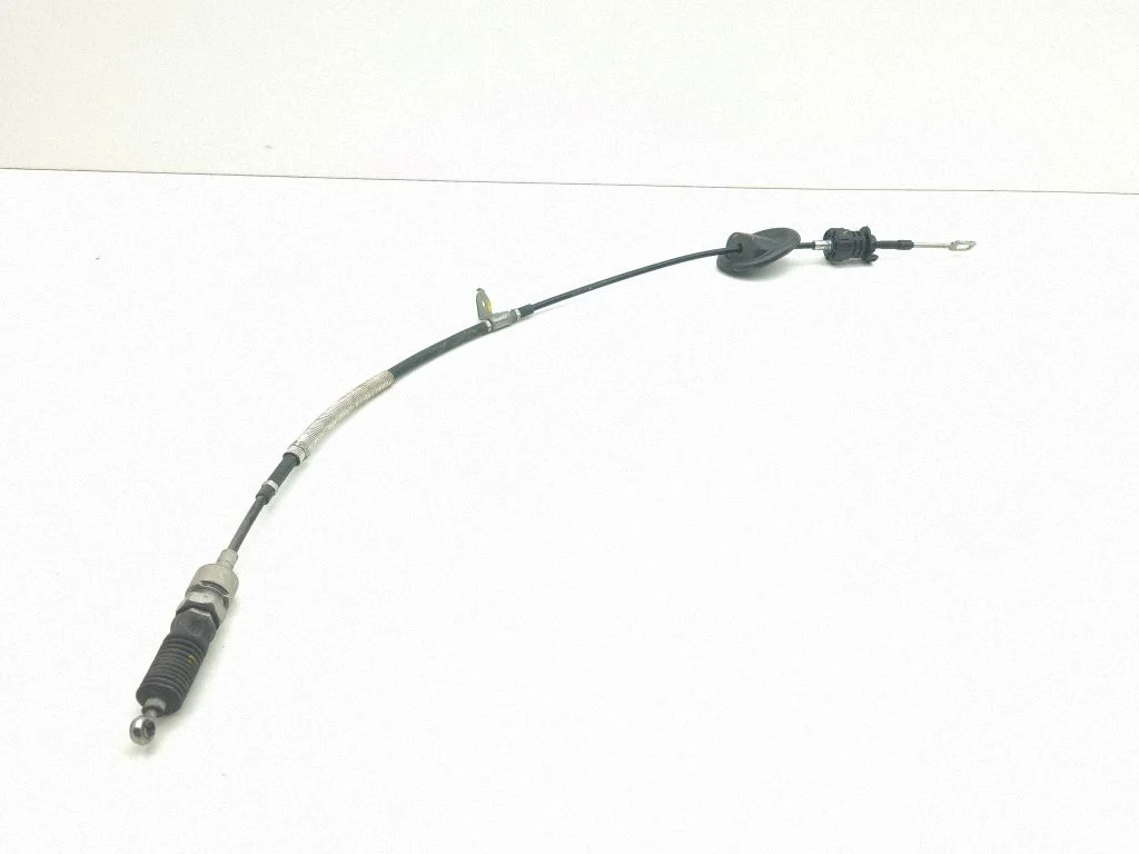 Gear shift cable linkage