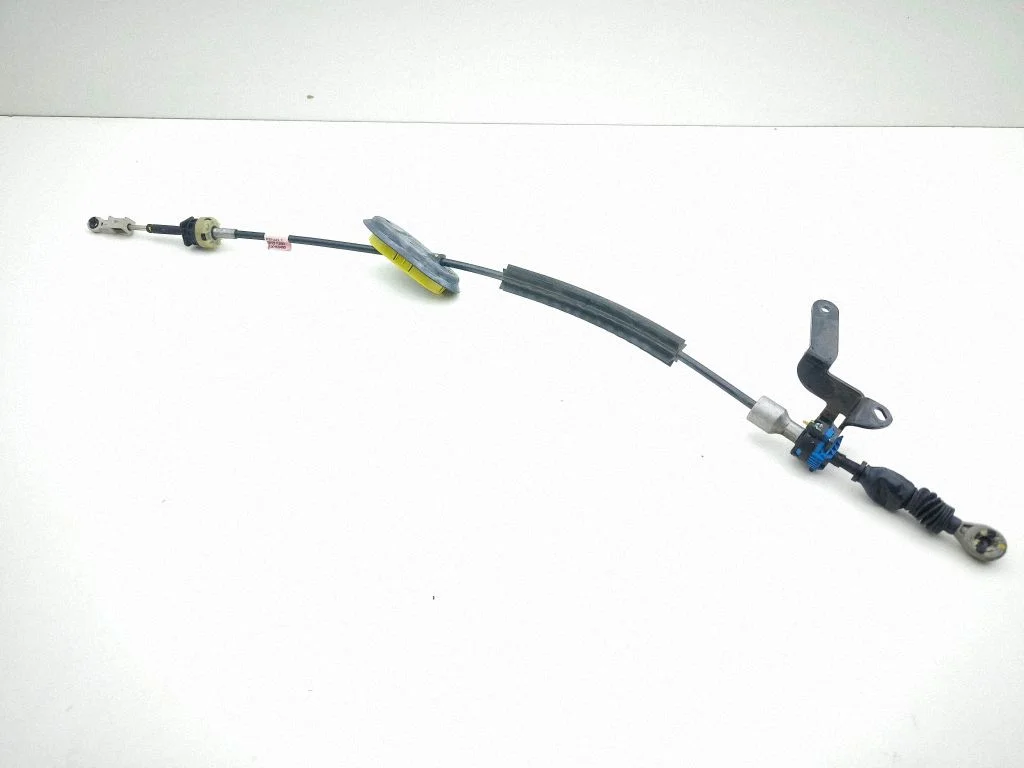Gear shift cable linkage