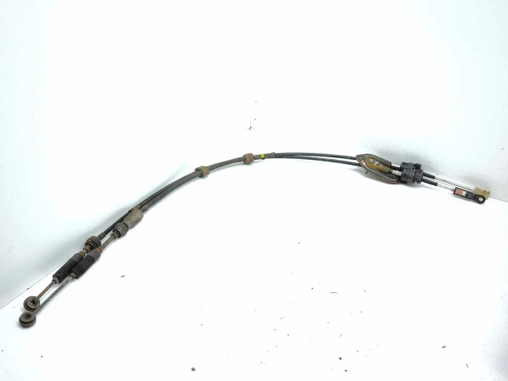 Gear shift cable linkage
