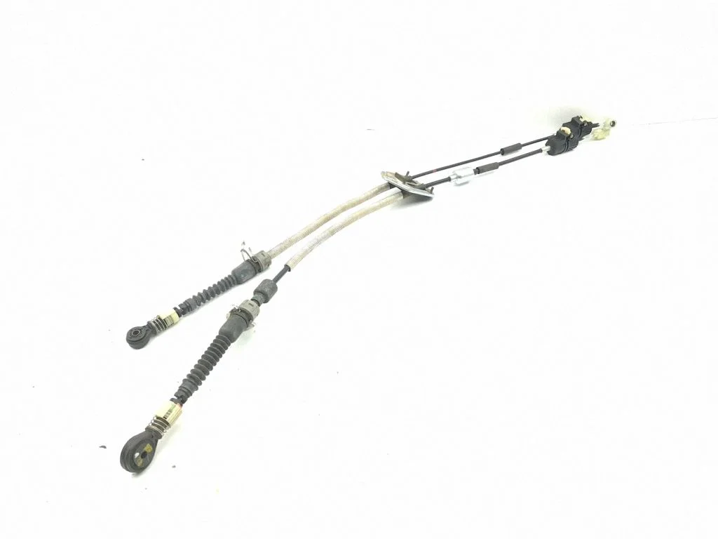 Gear shift cable linkage 43794G4400