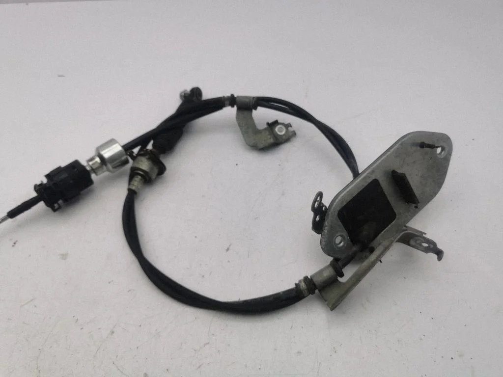 Gear shift cable linkage
