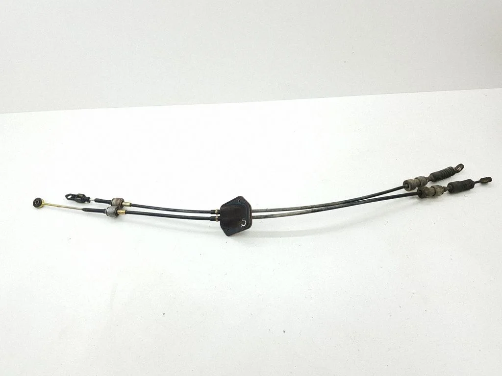 Gear shift cable linkage 74415