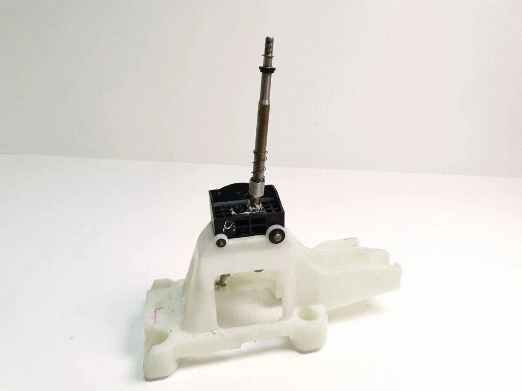 Gear shift lever