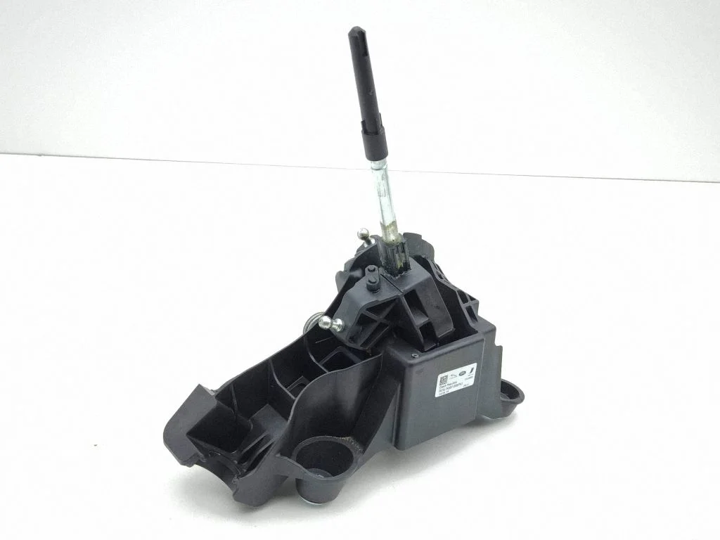 Gear selector mechanism FK727K387BB