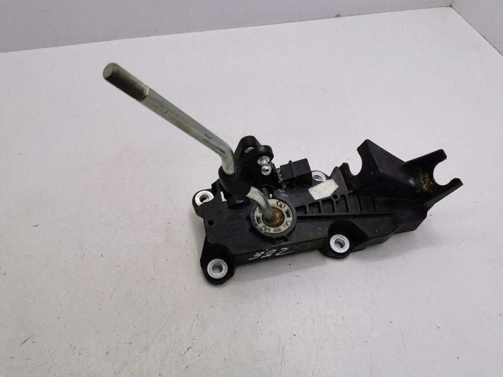 Gear selector mechanism 4M5R7C453