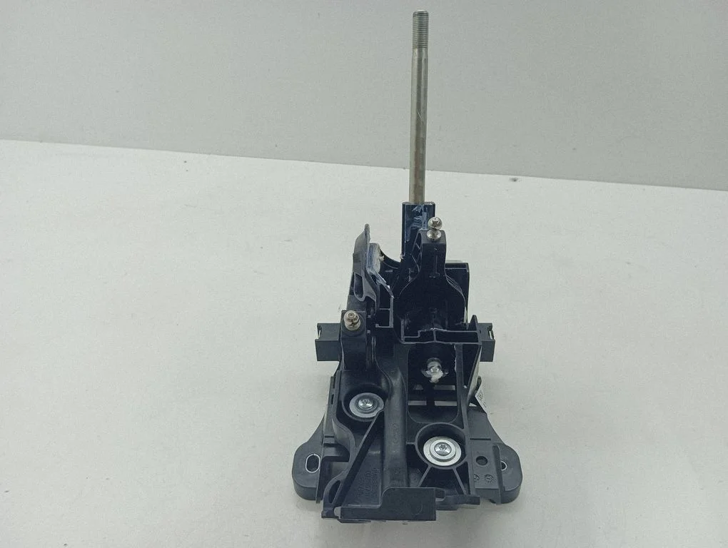 Gear selector mechanism JX6R7C453AKD