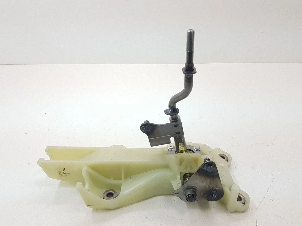 Gear selector mechanism EH1446100