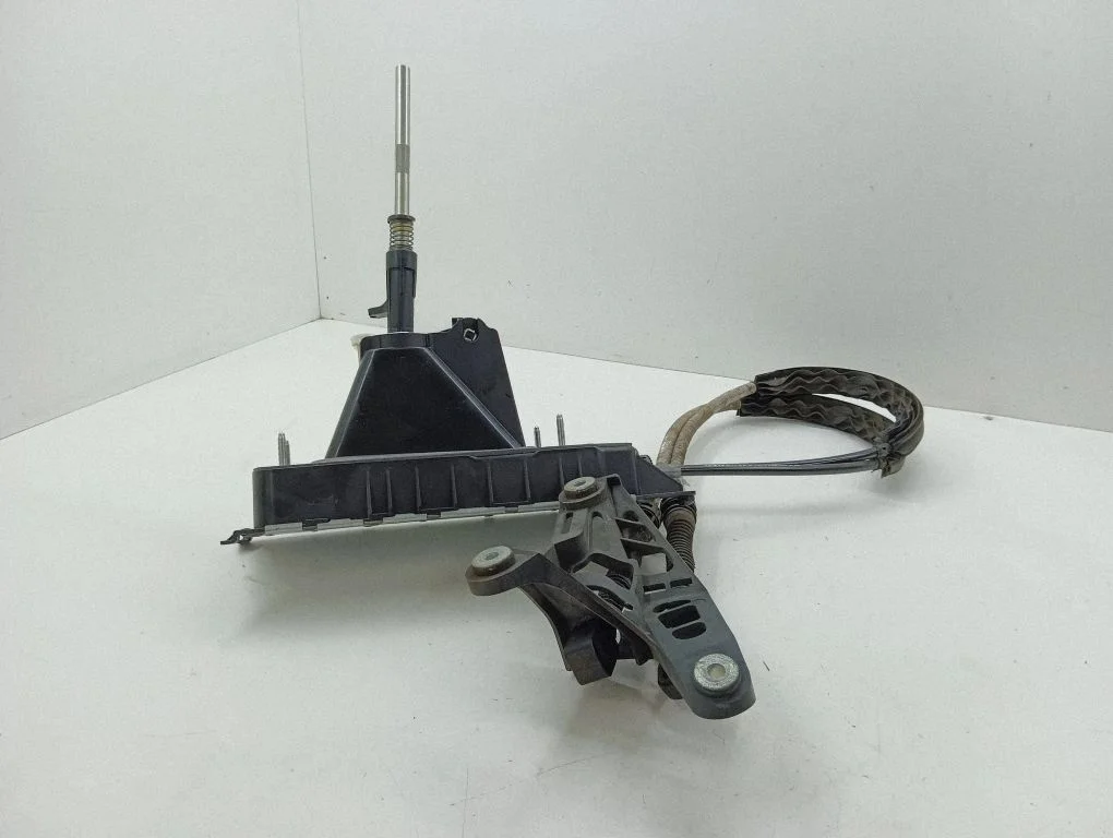 Gear selector mechanism 3Q0711061