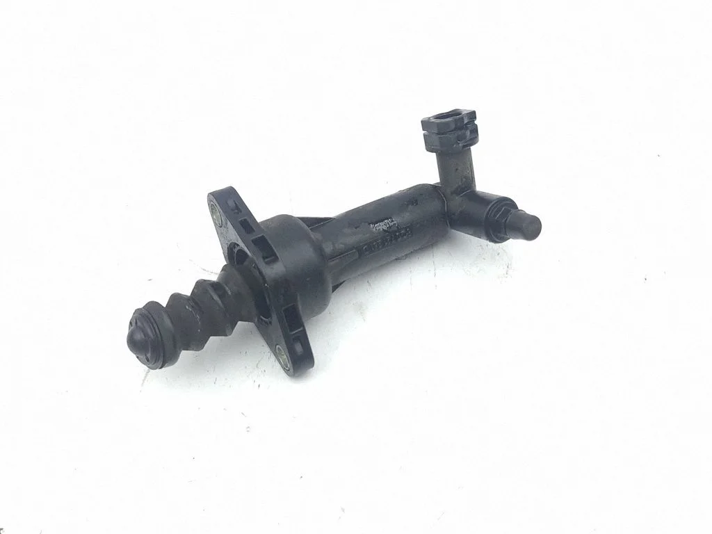 Clutch slave cylinder 5Q0721261D