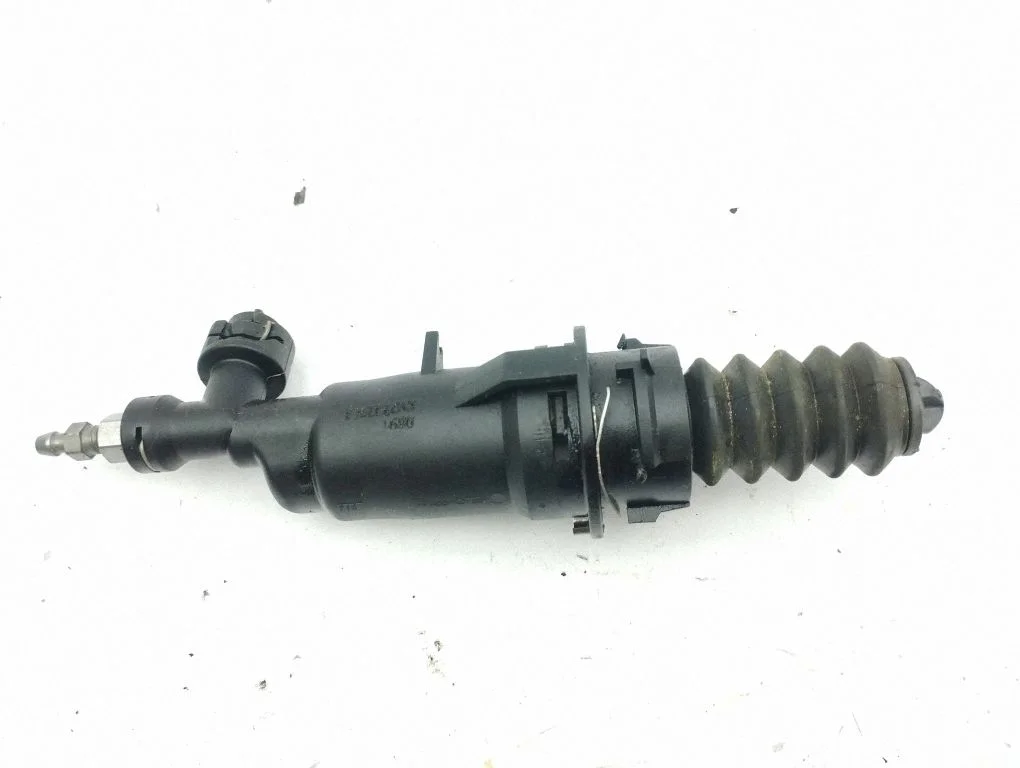 Sajūga darba cilindrs KN23029C3