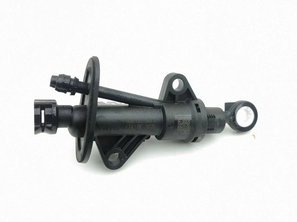 Sajūga galvenais cilindrs 5Q0721388J