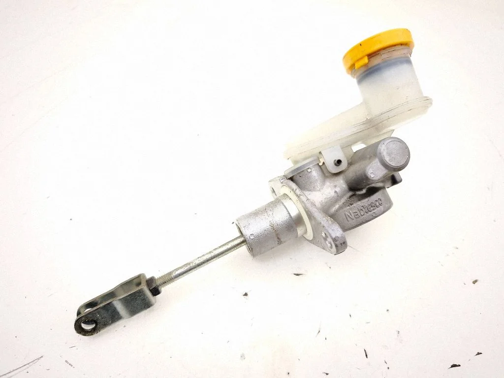 Clutch master cylinder