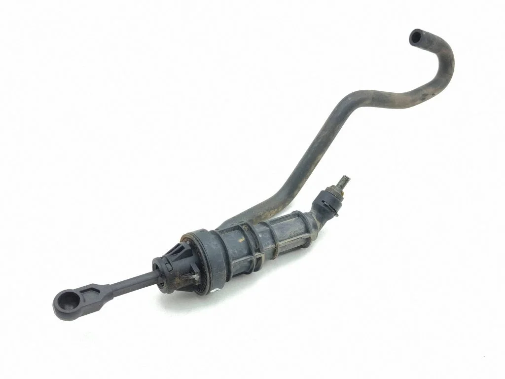 Clutch master cylinder