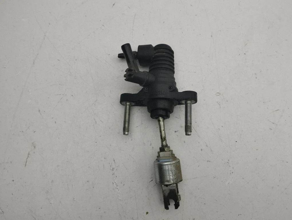 Clutch master cylinder