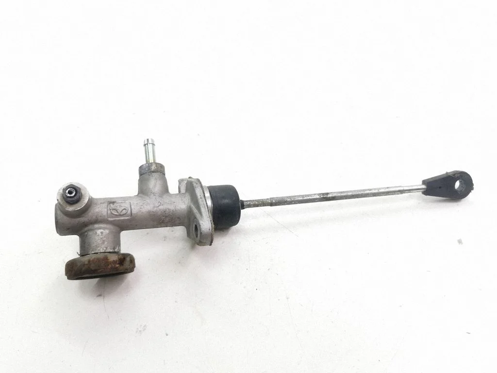 Clutch master cylinder