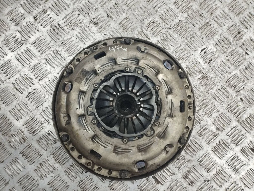 Zestaw sprzęgła 82A116610B