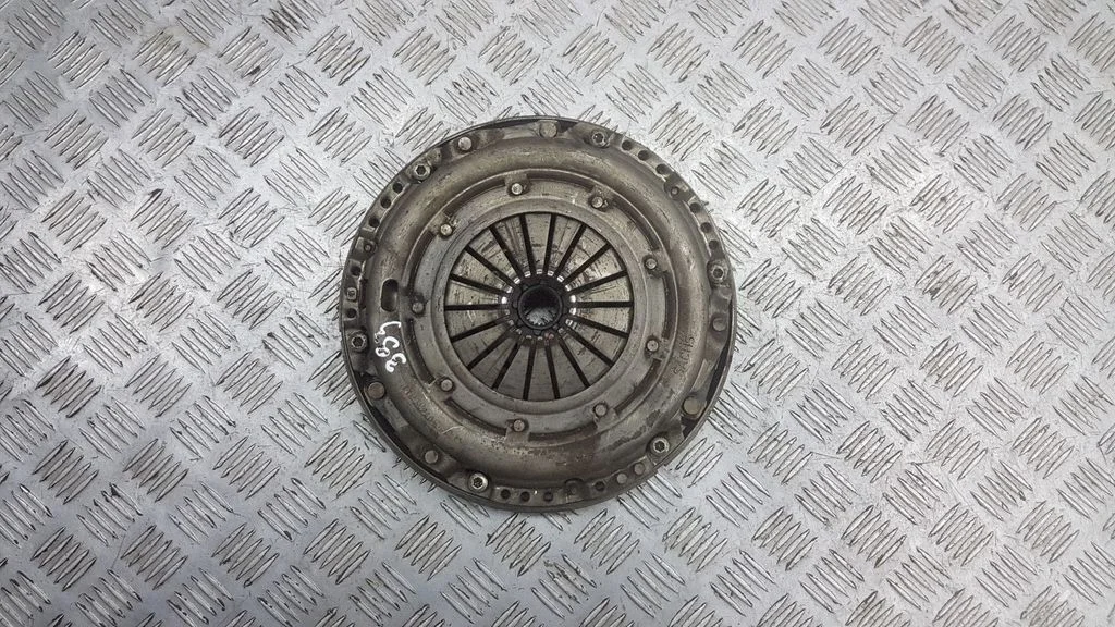 Zestaw sprzęgła TYPM240E