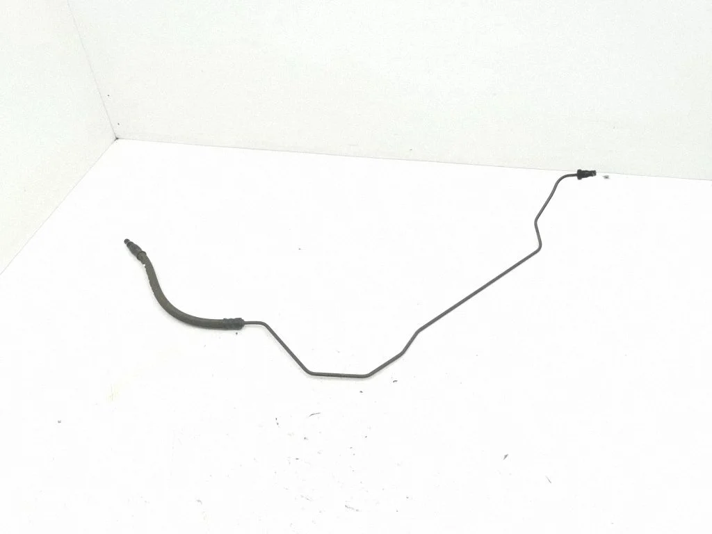 Clutch pipe/line