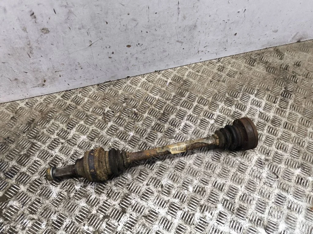 Rear driveshaft 184540