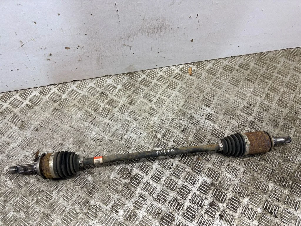 Rear driveshaft – right