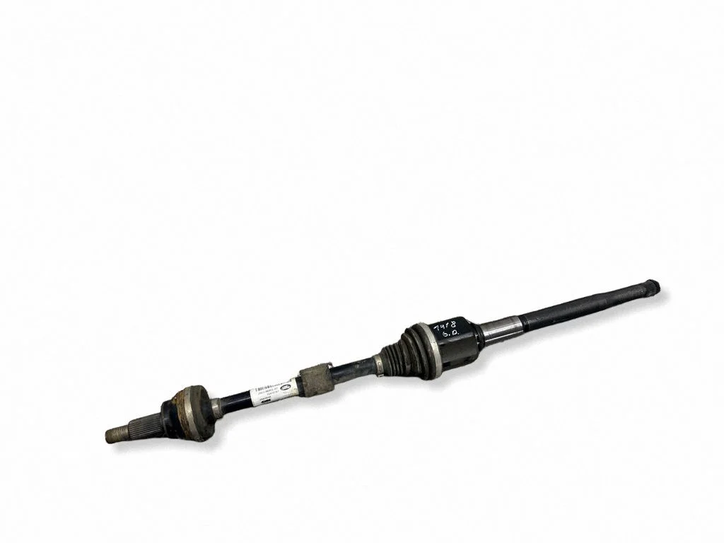 Tagumine pooltelg J9D34B402AC